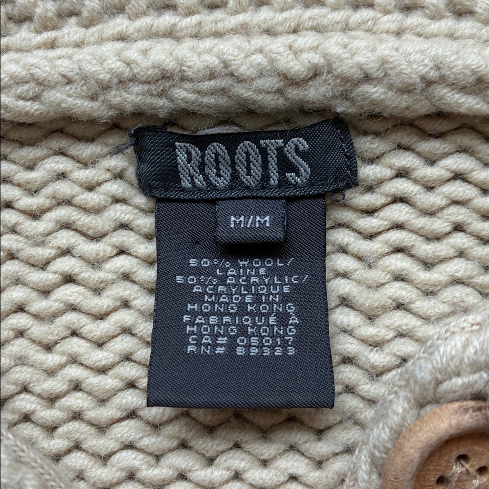 Roots Women's Vintage Beige Wool Blend Knit Cardigan Sweater Medium Fits Small - Picture 6 of 10